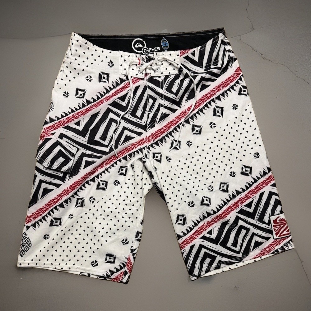 Vintage Y2K Quiksilver Cypher Series Hawaiian Tribal Board Shorts Men's Size 29